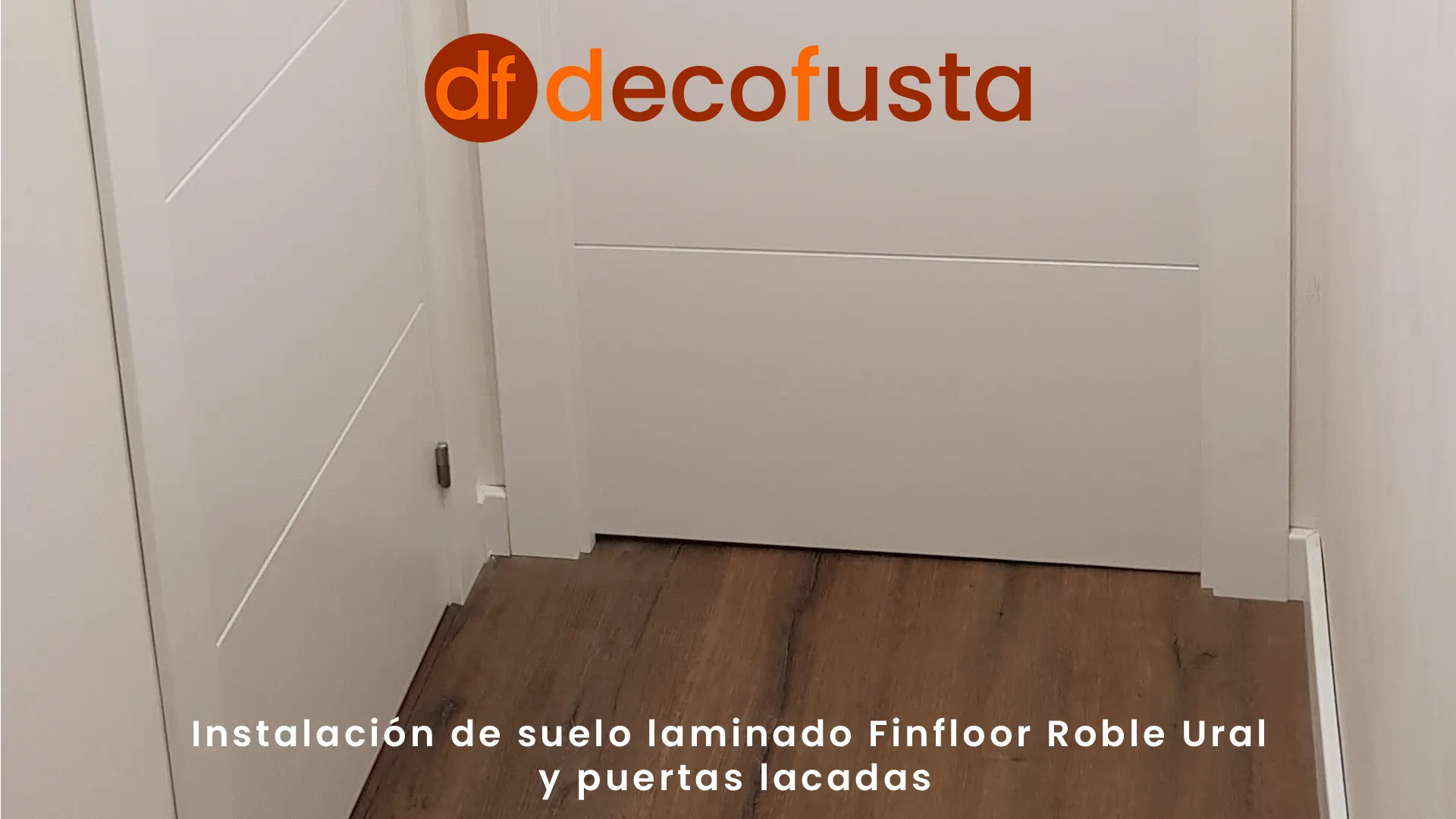 Instalación de suelo laminado Finfloor Roble Ural y puertas lacadas