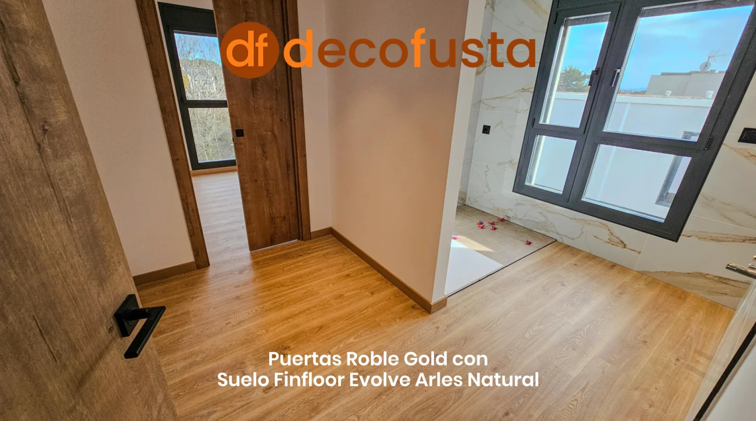Puertas Roble Gold con Suelo Finfloor Evolve Arles Natural