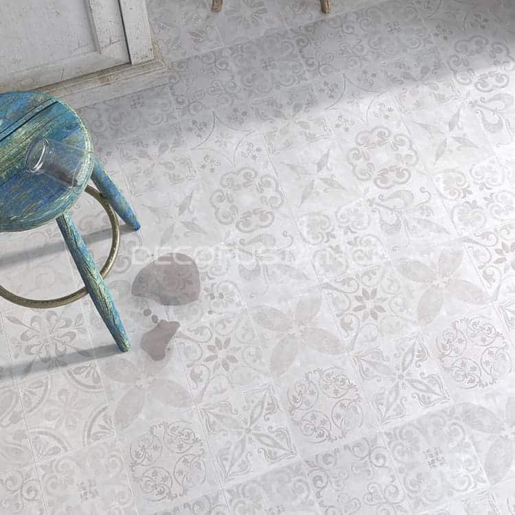Faus Traditional Tile